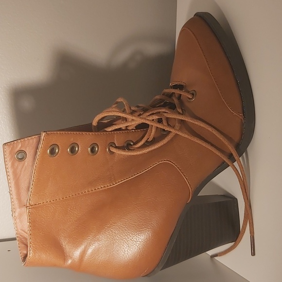 WILD DIVA SHOSE - Picture 12 of 12